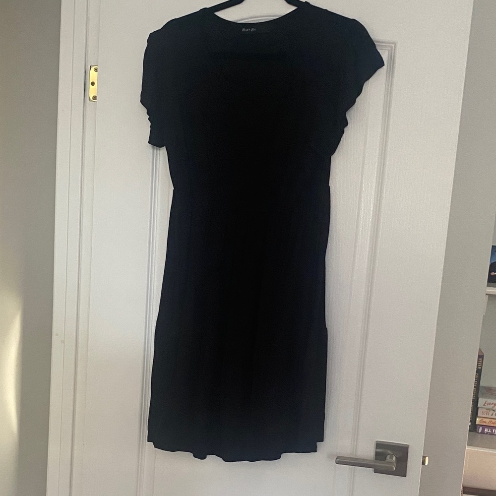 Chic Black Short Sleeve Dress